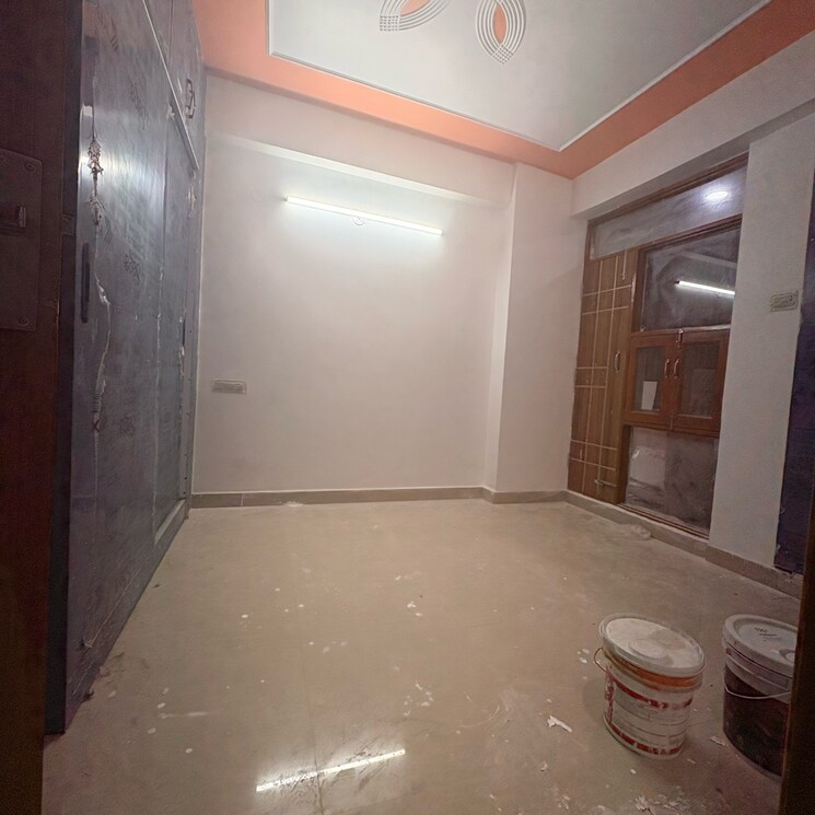 Room, puri-kohinoor 3 Bedroom 1422 Sq.Ft. Apartment In Tikawali Faridabad 9524846