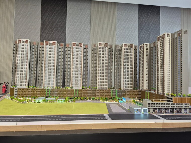 Swimming Pool, vyom-avinea 3 Bedroom 1238 Sq.Ft. Apartment In Hadapsar Pune 9524944