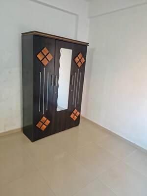 Room in 2 BHK Apartment at Chandkheda – for Rent