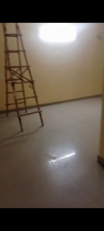 Room in 2 BHK Apartment at RPS Auria, Sector 88 – for Rent