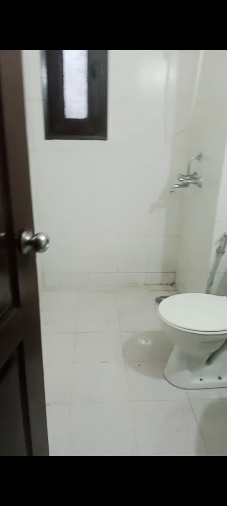 Bathroom, rps-auria 2 Bedroom 1240 Sq.Ft. Apartment In Sector 88 Faridabad 9525085