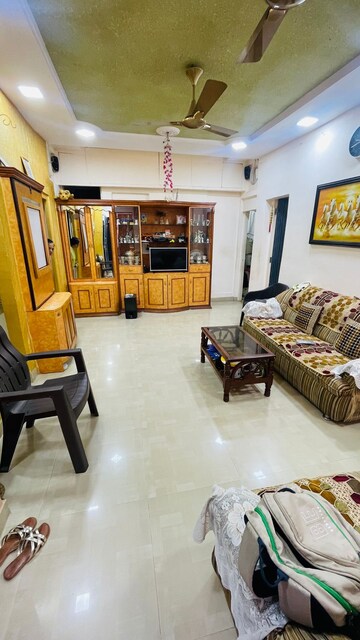  Pg For Rent in Borivali East