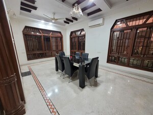 Parking in 4 BHK Independent House at Jubilee Hills – for Rent