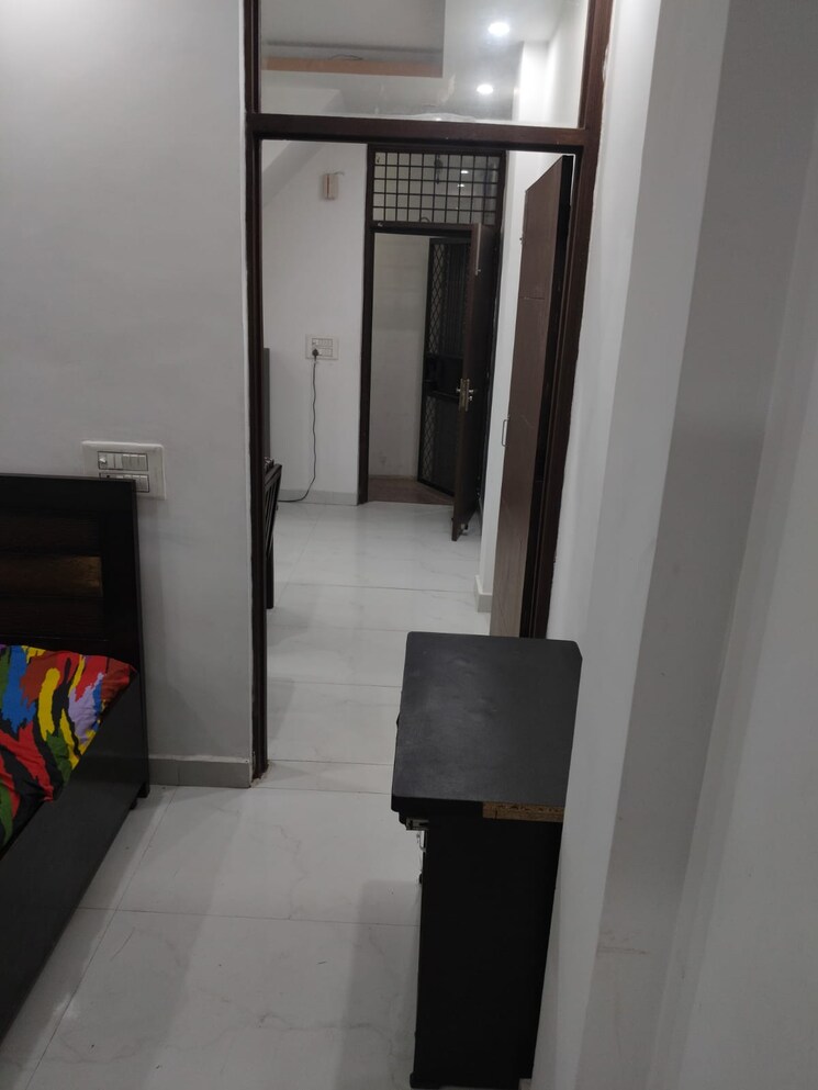 Kitchen, lajpat nagar 4 1.5 Bedroom 600 Sq.Ft. Apartment In Lajpat Nagar 4 Delhi 9525186
