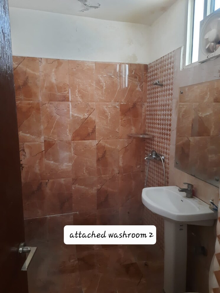 Bathroom, singla-south-city 3 Bedroom 1800 Sq.Ft. Apartment In Lohgarh Zirakpur 9525201