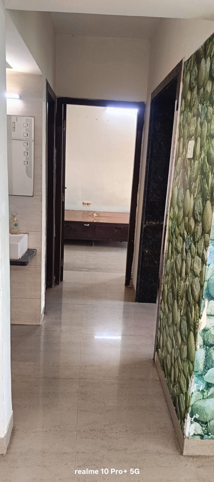 1 BHK Apartment For Rent in Tharwani Vedant Millenia