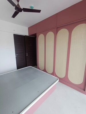 Room in 2 BHK Apartment at Shaligram Sky, Ravet – for Rent