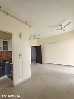 Room in 2 BHK Apartment at Sector 16c Greater Noida – for Rent