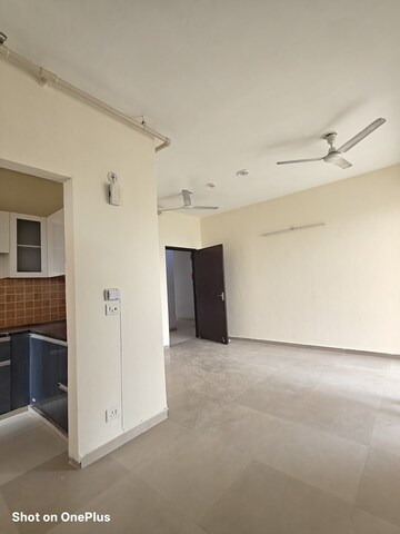 Room in 2 BHK Apartment at Sector 16c Greater Noida – for Rent