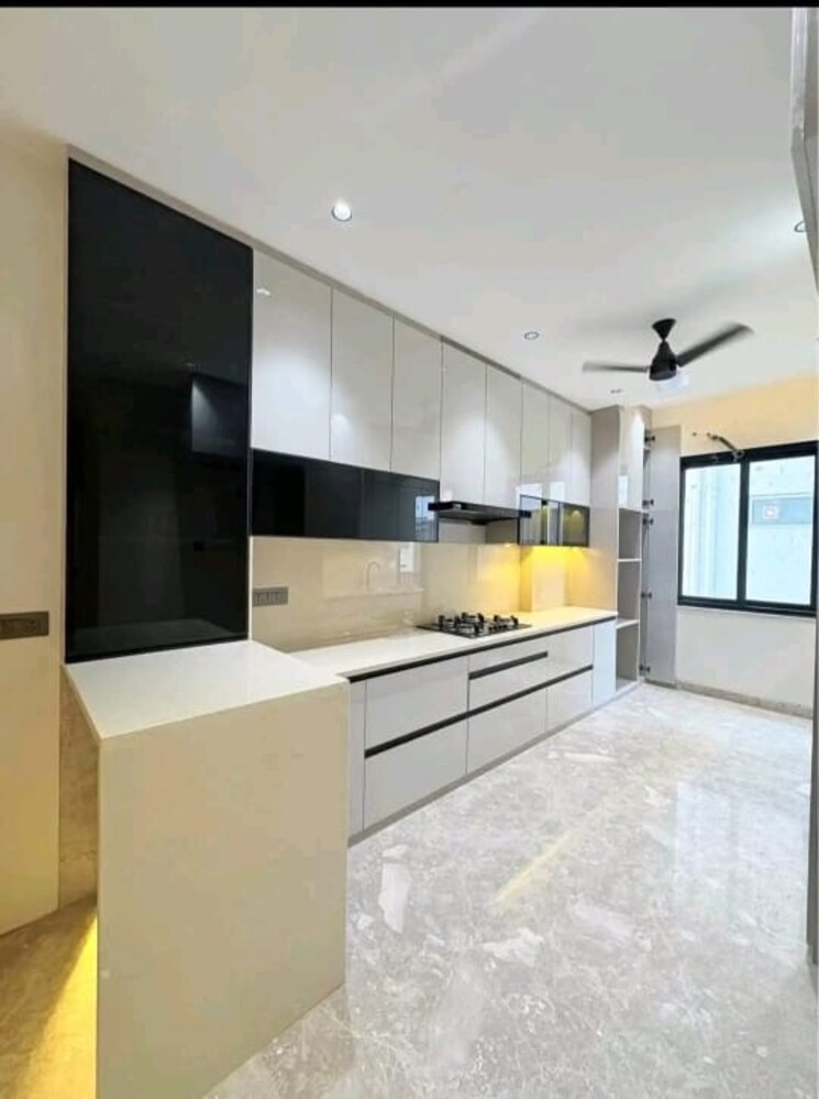 Kitchen, freedom fighters enclave 3 Bedroom 1600 Sq.Ft. Apartment In Freedom Fighters Enclave Delhi 9525267