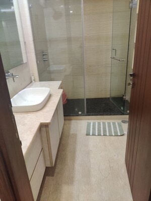 Bathroom in 4 BHK Builder Floor at Green Park – for Rent