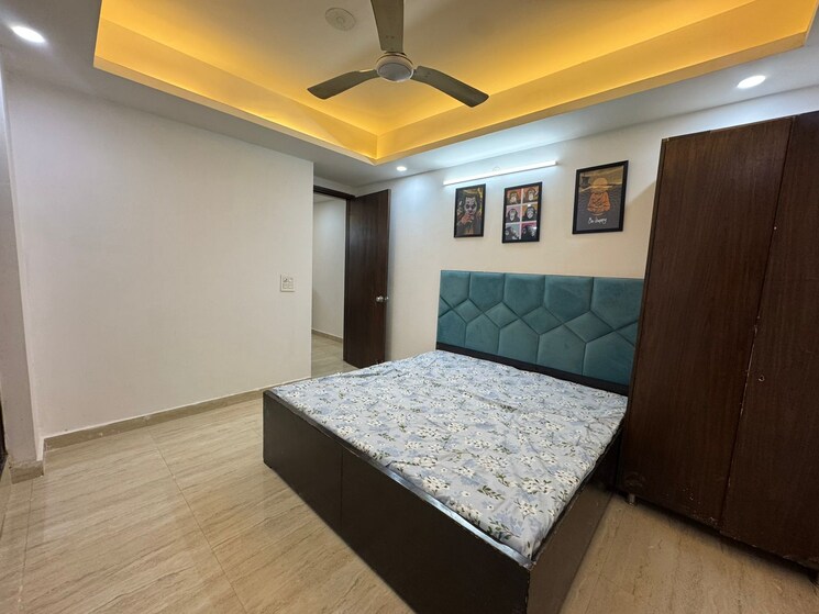 Bedroom, freedom fighters enclave 1 Bedroom 550 Sq.Ft. Apartment In Freedom Fighters Enclave Delhi 9525295
