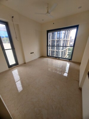 Room in 3 BHK Apartment at S Raheja Panorama, Santacruz West – for Sale