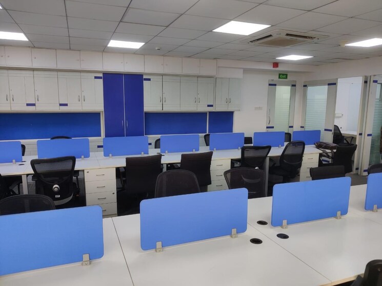 undefined, viman nagar Commercial Office Space 8000 Sq.Ft. In Viman Nagar Pune 9525398