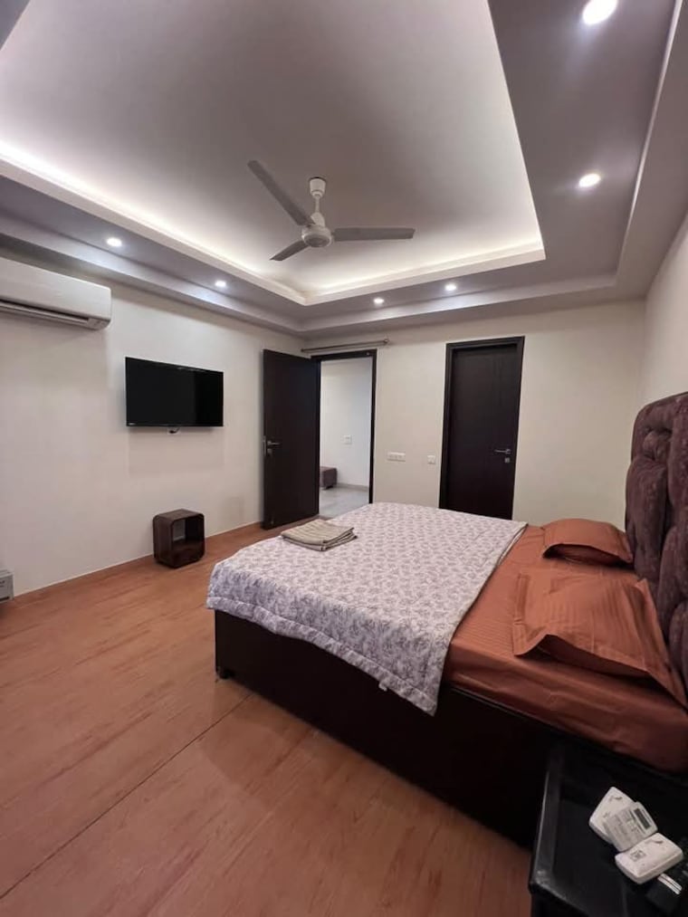 Bedroom, freedom fighters enclave 3 Bedroom 1650 Sq.Ft. Apartment In Freedom Fighters Enclave Delhi 9525456