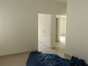 Room in 2 BHK Apartment at Pardos Okas Residency, Sushant Golf City – for Sale