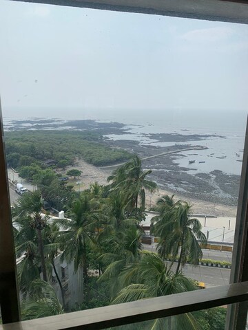 2 BHK Apartment For Rent in Landmark Building Bandra West, Bandra West