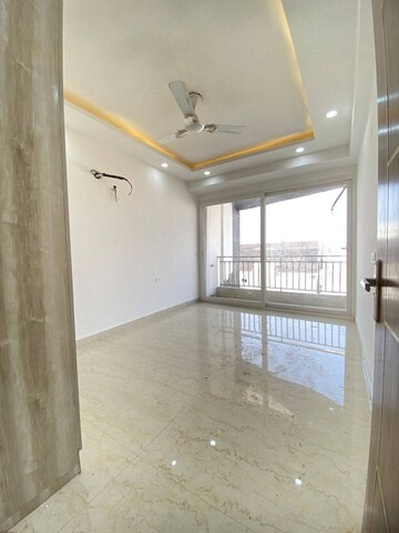 Bedroom in 2 BHK Builder Floor at Chattarpur – for Rent