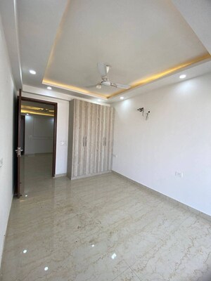 Bedroom in 2 BHK Builder Floor at Chattarpur – for Rent