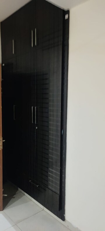 Building Lobby in 3 BHK Apartment at Malwa Escon Arena, Lohgarh – for Rent