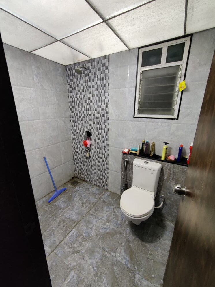 Bathroom, tirupati-kashi-ganga 2 Bedroom 995 Sq.Ft. Apartment In Dhanori Pune 9515731