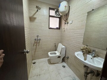 Bathroom in 1 BHK Builder Floor at Saket – for Rent