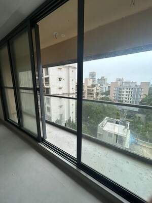 Balcony in 3 BHK Apartment at Willadel Apartment, Bandra West – for Rent