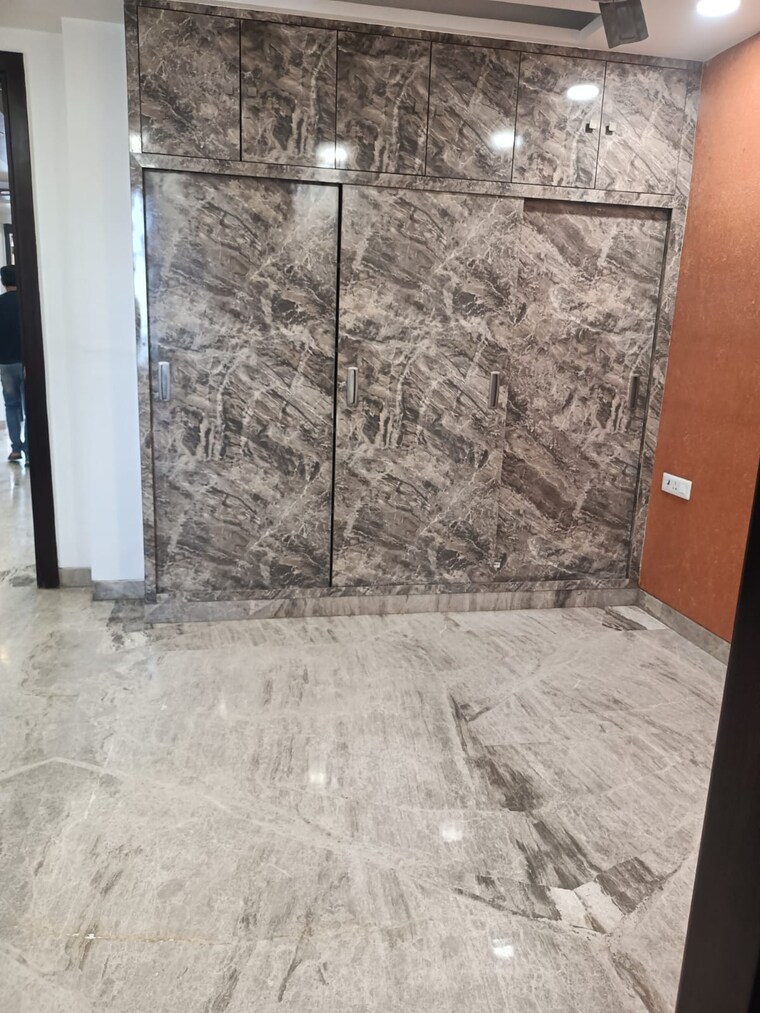 Bedroom, gagan vihar 3 Bedroom 1500 Sq.Ft. Builder Floor In Gagan Vihar Delhi 9525724