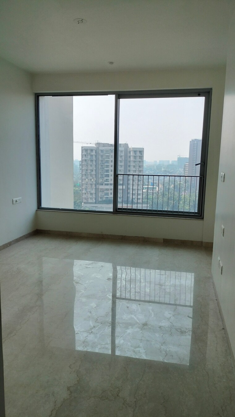 Room, oberoi-maxima 3 Bedroom 1400 Sq.Ft. Apartment In Andheri East Mumbai 9525666