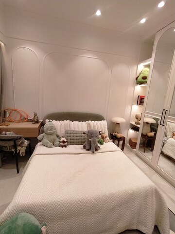 Bathroom in 3 BHK Apartment at Prestige Garden Trails, Mira Road – for Sale