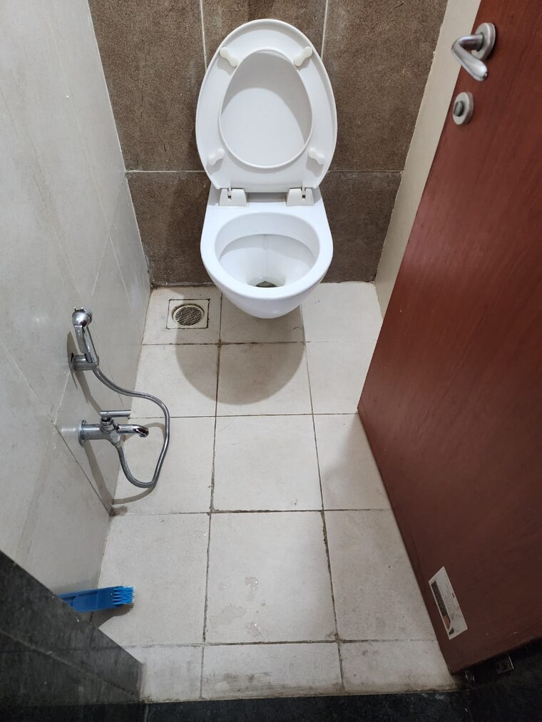 Bathroom, kolte-patil-life-republic 1 Bedroom 450 Sq.Ft. Apartment In Hinjewadi Pune 9525686