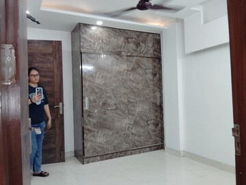 Bedroom in 2 BHK Builder Floor at Preet Vihar – for Rent