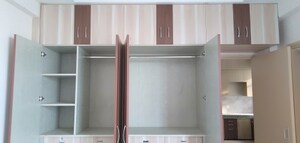 2 BHK Apartment For Rent in Pareena Om Apartments, Sector 112