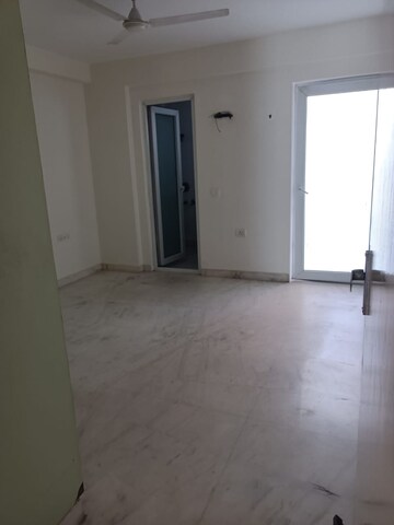 Bedroom in 3 BHK Builder Floor at Sharad Vihar, Karkardooma – for Rent
