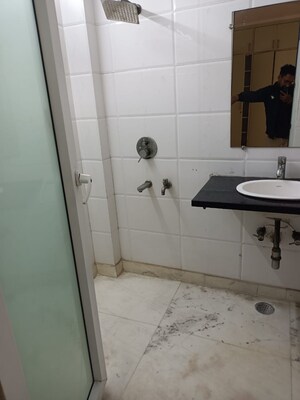 Bathroom in 3 BHK Builder Floor at Sharad Vihar, Karkardooma – for Rent