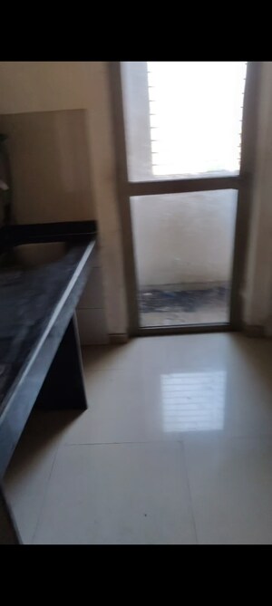 Furnished Amenities in 2 BHK Apartment at Casa Rio Pacifica, Dombivli East – for Rent