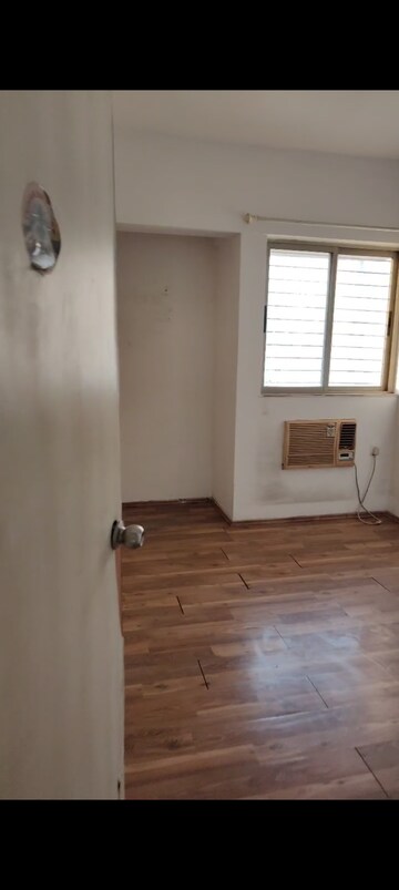 Room in 2 BHK Apartment at Casa Rio Pacifica, Dombivli East – for Rent