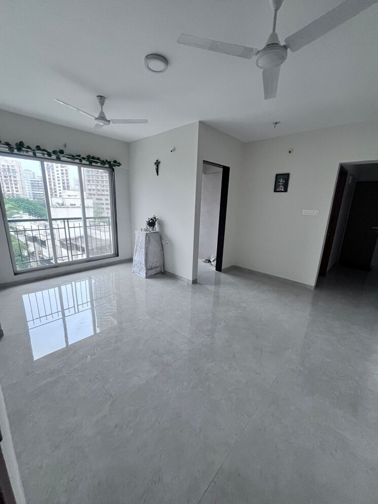 Room, parikh-perry-apartments 2 Bedroom 573 Sq.Ft. Apartment In Malad West Mumbai 9525950