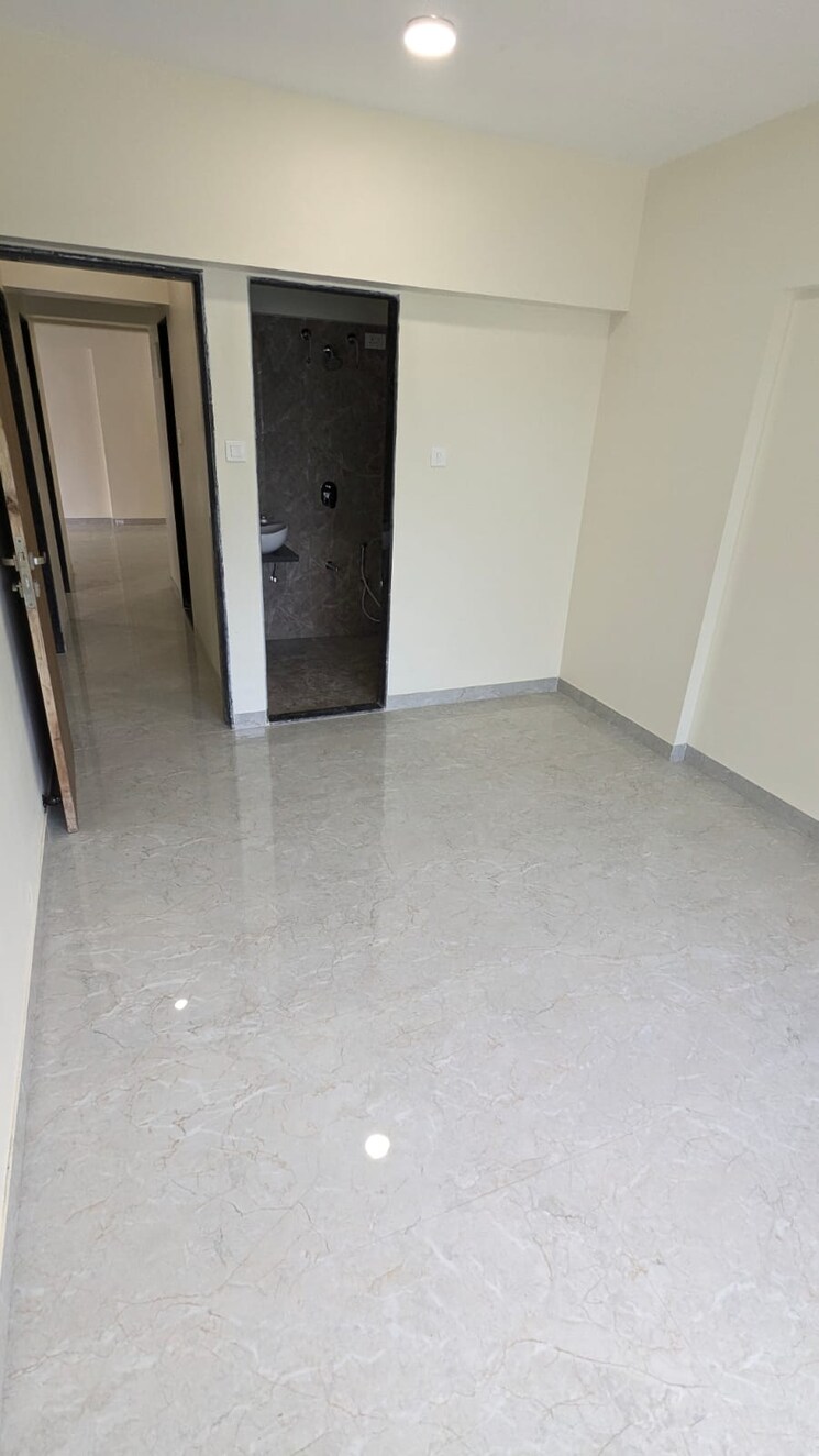 Room, silicon-park 1 Bedroom 450 Sq.Ft. Apartment In Malad West Mumbai 9525972