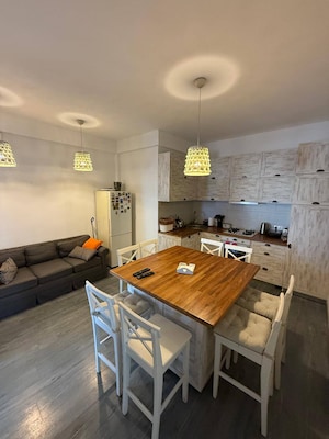 Living Room in 3 BHK Builder Floor at Safdarjung Enclave – for Rent