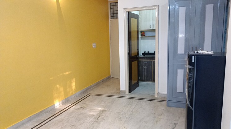 Living Room, vaishali sector 5 1 Bedroom 550 Sq.Ft. Builder Floor In Vaishali Sector 5 Ghaziabad 9526114