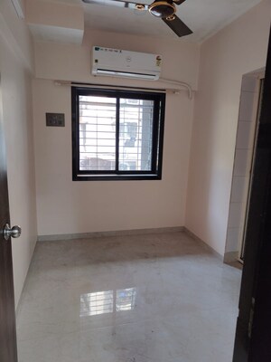 Room in 1 BHK Apartment at Lata Apartments, Borivali East – for Rent