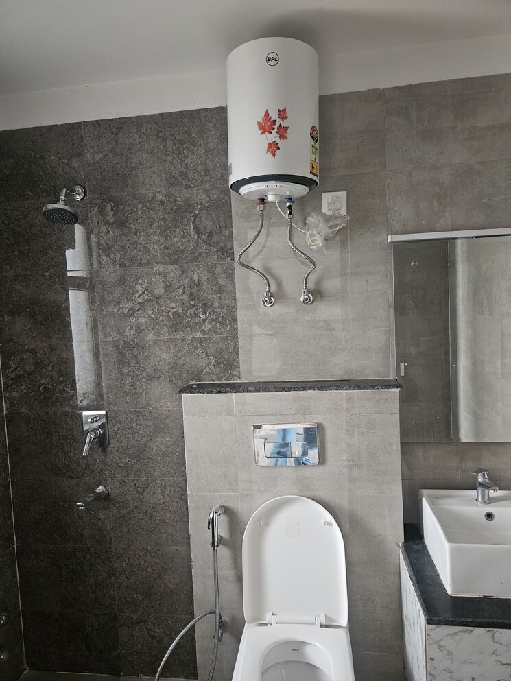 Bathroom, pareena-coban-residences 3 Bedroom 1997 Sq.Ft. Apartment In Sector 99a Gurgaon 9526360