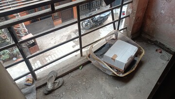 Kitchen in 1 BHK Builder Floor at Vaishali Sector 3 – for Sale