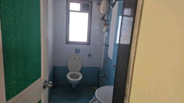 Bathroom, borivali west 2 Bedroom 638 Sq.Ft. Apartment In Borivali West Mumbai 9526242