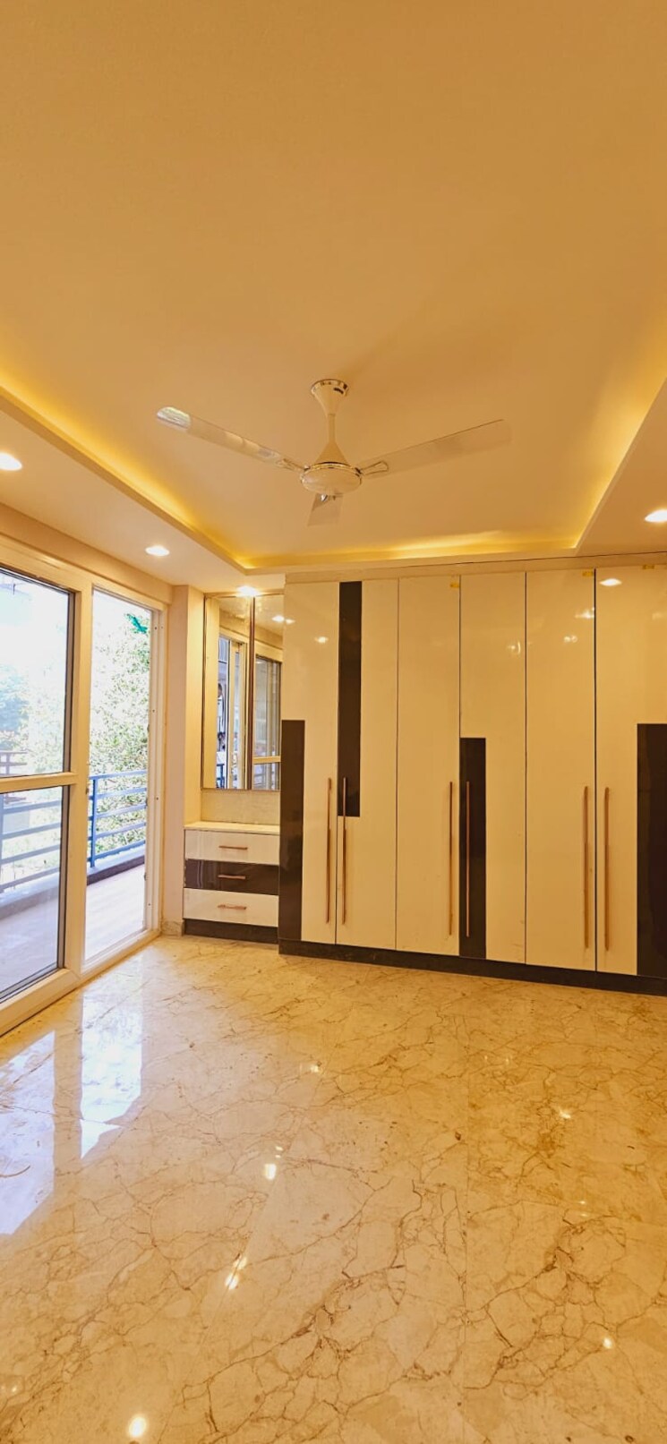 Room, ss-mayfield-gardens 3 Bedroom 2340 Sq.Ft. Builder Floor In Sector 51 Gurgaon 9526300