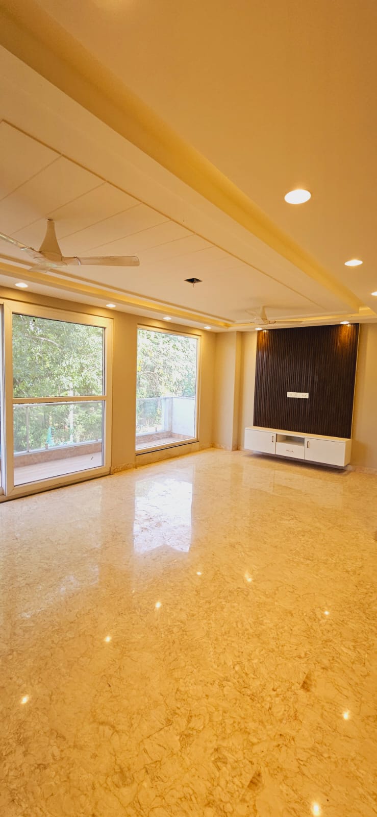 3 BHK Builder Floor For Sale in SS Mayfield Gardens