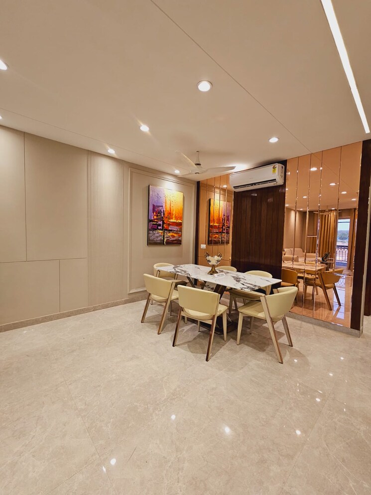 Living Room, ss-southend-floors 4 Bedroom 285 Sq.Yd. Builder Floor In South City 2 Gurgaon 9526299