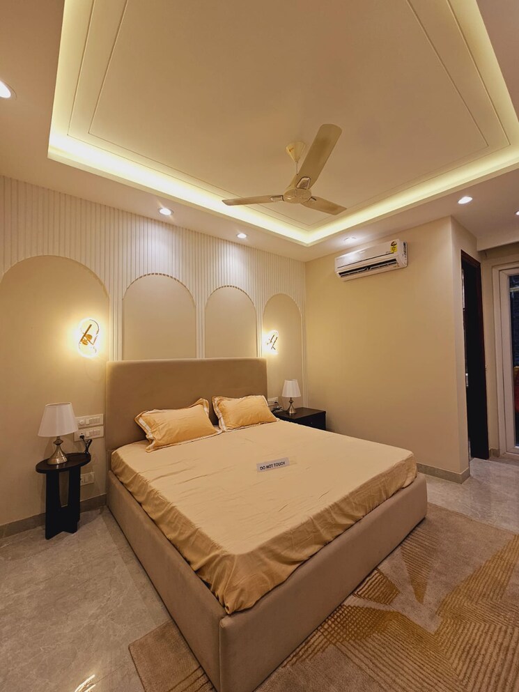 Bedroom, ss-southend-floors 4 Bedroom 285 Sq.Yd. Builder Floor In South City 2 Gurgaon 9526299