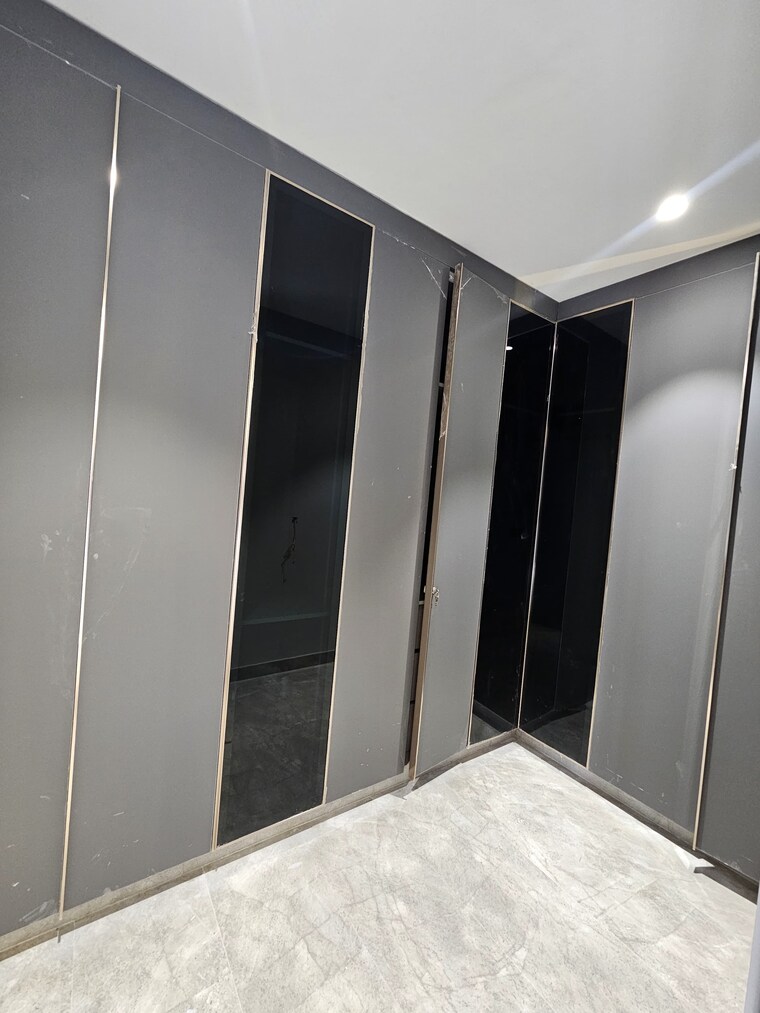 undefined, ss-southend-floors 4 Bedroom 285 Sq.Yd. Builder Floor In South City 2 Gurgaon 9526299